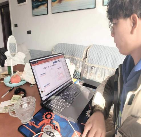 ccf3925aee5c4bd0b5e563edc2b82903.jpeg