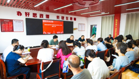 从课堂到现场：这个教师节前夕，书记把办公会开到了教师身边